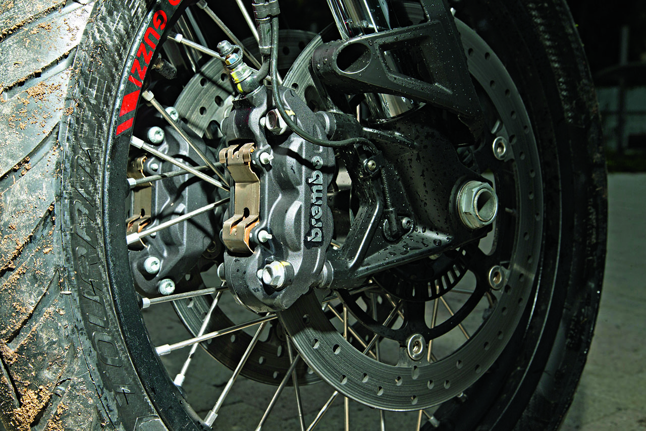 Тест турэндуро Moto Guzzi V85TT: Утка не гусь - Журнал "МОТО", Журнал Мото, Мото56
