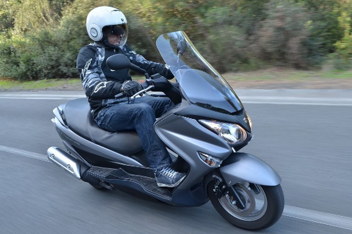 Suzuki Burgman 2019