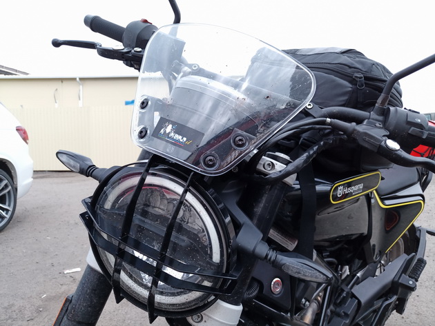 Гастротуризм. Путешествие на KTM 390 Duke и Husqvarna Svartpilen 401 по минеральным источникам Кавказа — фотография 1