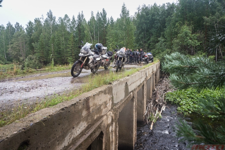 BMW-travelUral-228.jpg