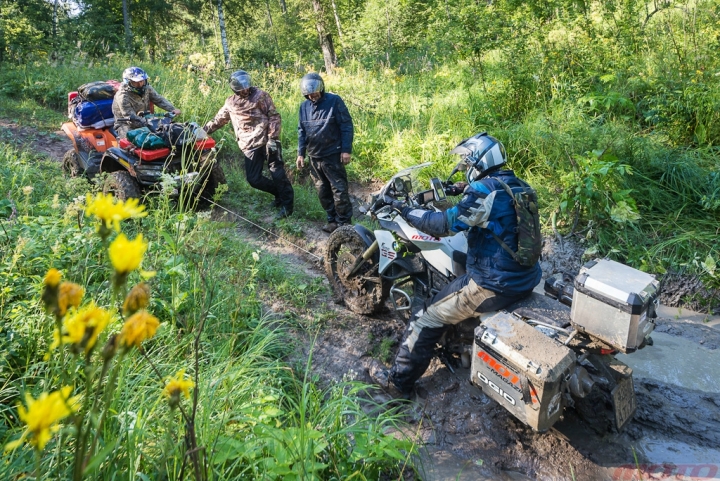 BMW-travelUral-161.jpg