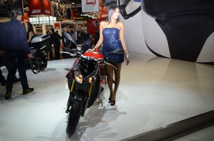 girld-eicma-2013-3.jpg