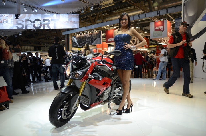 girld-eicma-2013-4.jpg
