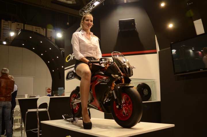 girld-eicma-2013-45.jpg