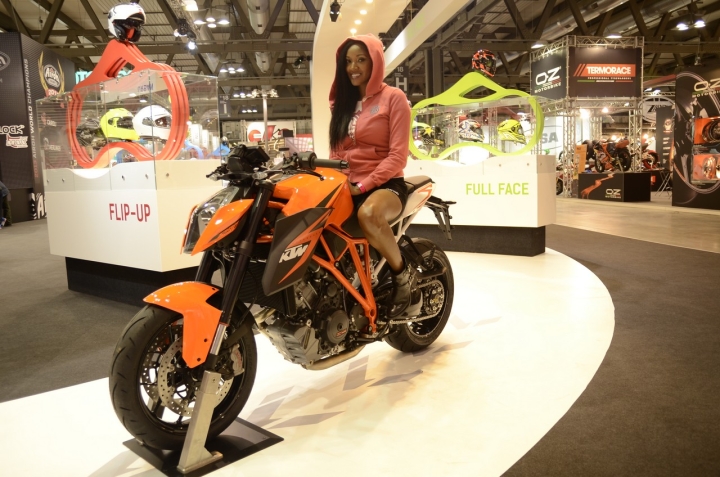 girld-eicma-2013-58.jpg