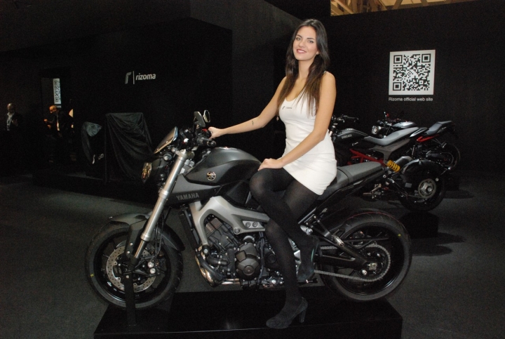 girld-eicma-2013-182.jpg