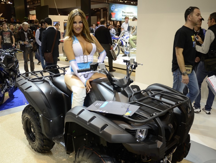ragazze-eicma-2013-47.jpg