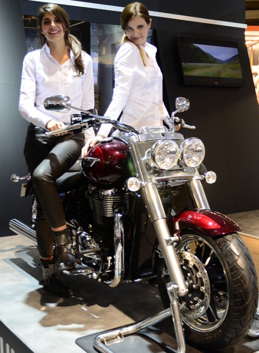 ragazze-eicma-2013-84.jpg
