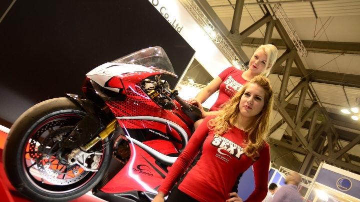 ragazze-eicma-2013-96.jpg