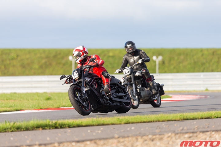 customrace-44.jpg