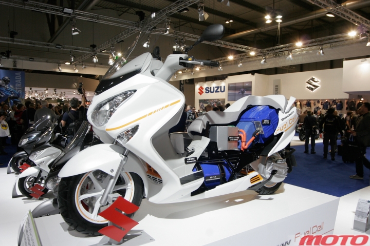 Eicma-green1-2.jpg