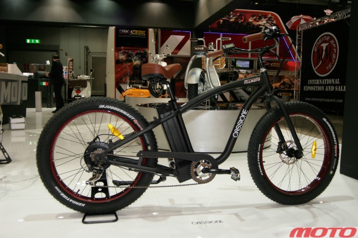 Eicma-green-7.jpg