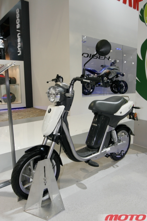 Eicma-green-46.jpg