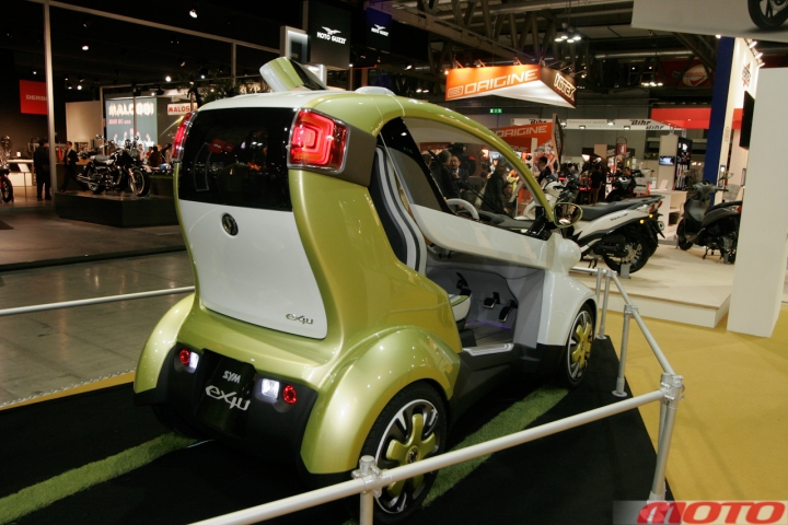 Eicma-green-57.jpg