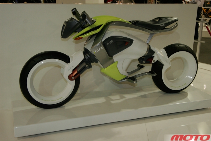 Eicma-green-65.jpg