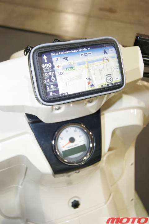 Eicma-green-70.jpg