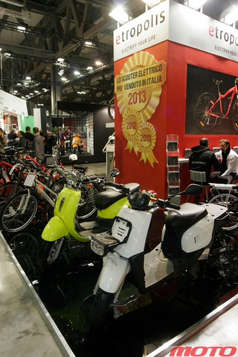 Eicma-green-77.jpg