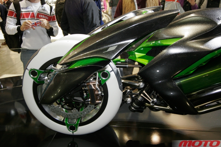 Eicma-green-88.jpg