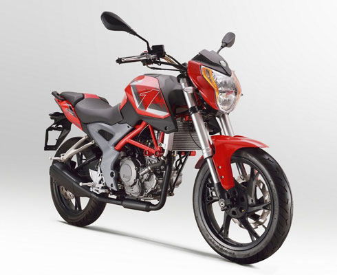 Линейка Benelli снова пополнится новыми байками