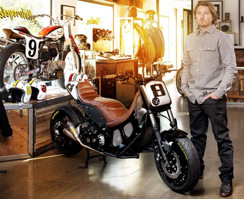 «Гипермодификация» Yamaha TMAX Роланда Сендса