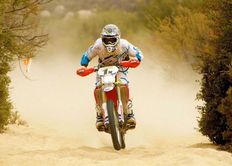 Команда JCR Honda выиграла гонку Baja 1000 2012 года
