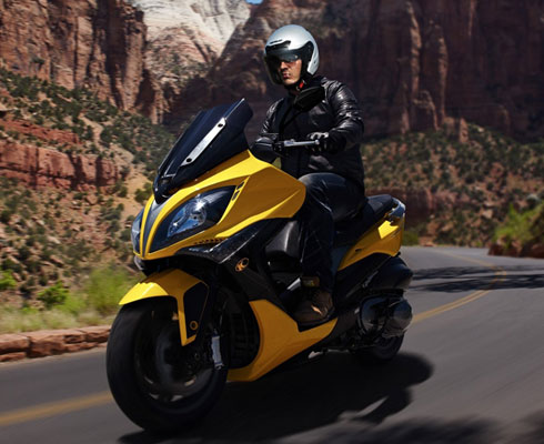 Макси-скутер Kymco Xciting 400i 2013 года