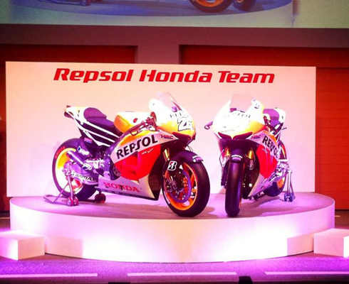 Команда Repsol Honda показали супербайк RC213V