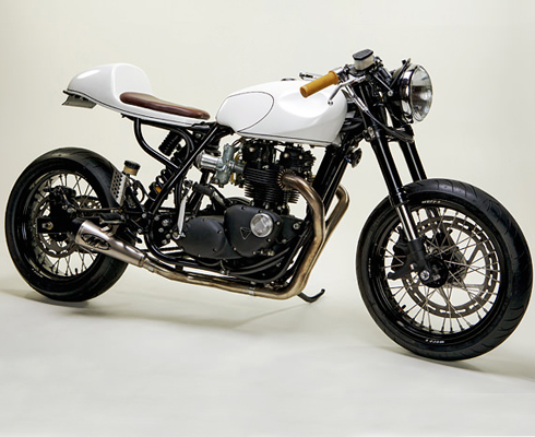 Кастом Triumph Tronsa T140