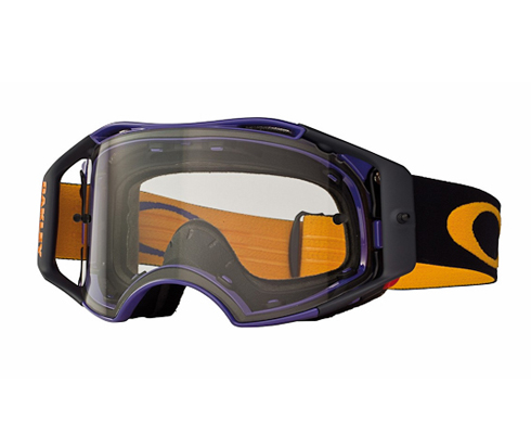 Oakley представили новую кроссовую маску