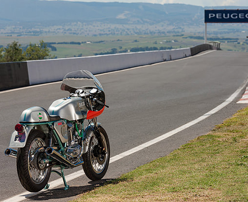 Реплика Ducati 860SS – легенда 1970-х