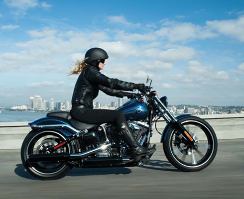Harley-Davidson представила базовую версию Breakout