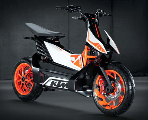 KTM показали в Токио спортивный электроскутер