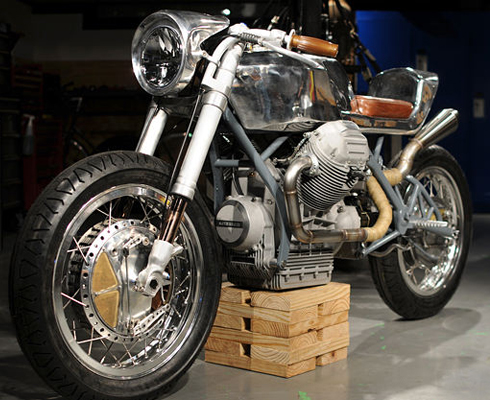 Moto Guzzi из Revival Cycles: стар и млад