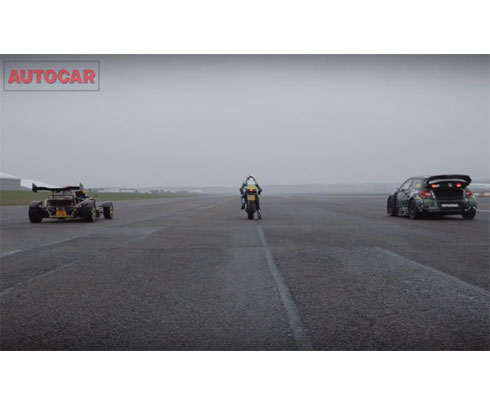 400 метров: спортбайк, раллийный авто и спорткар