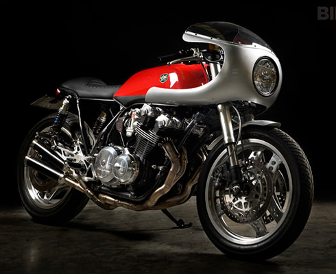 Кафе-рейсер Honda CB900F