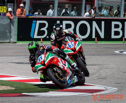 WSS: Yakhnich Motorsport на подиуме в полном составе