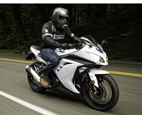 Kawasaki Ninja 300 отзывают из-за проблем с двигателем