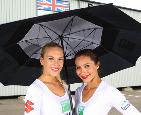 WSBK: Девушки паддока Сильверстоуна