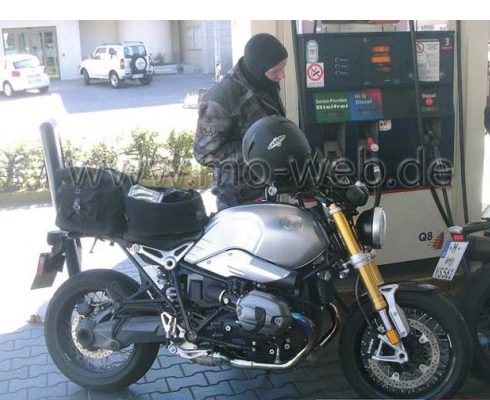 BMW NineT замечен в Италии