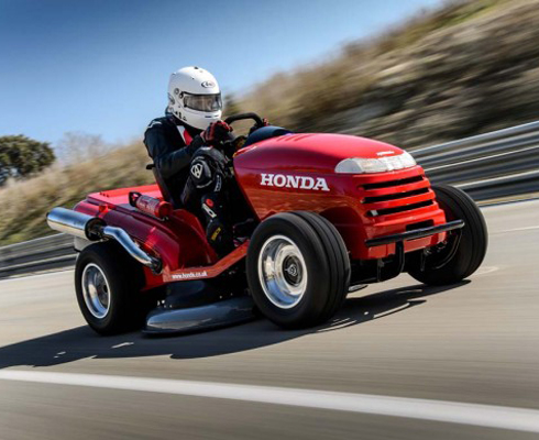 Газонокосилка Honda стала самой быстрой в мире