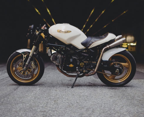 Кастом Ducati Monster 750