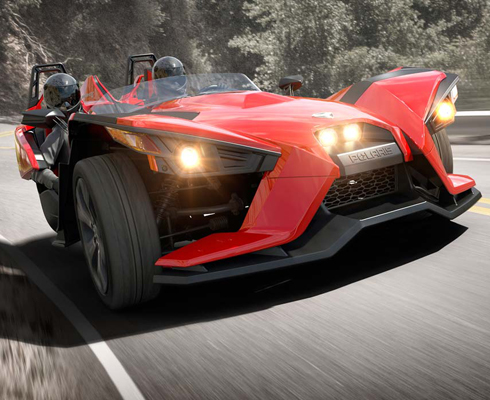 Polaris Slingshot бросает вызов KTM X-Bow