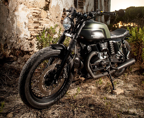 Кастом Moto Guzzi V7