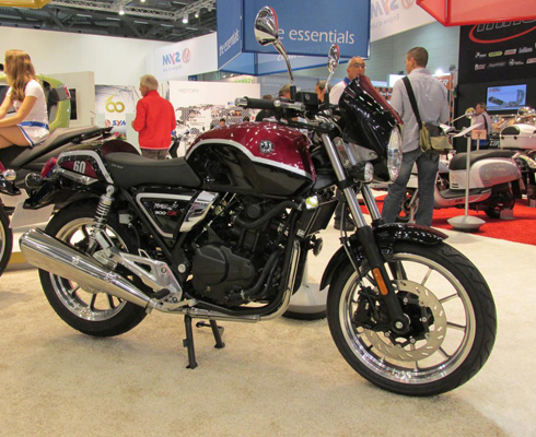 SYM показал Wolf 300 Classic и Café Racer