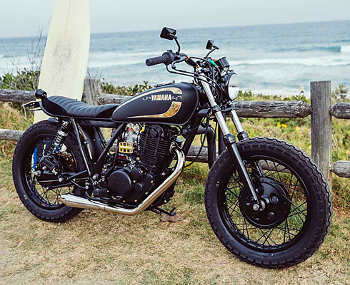 Кастом Yamaha SR400