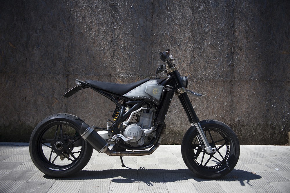 Кастом TM Racing 530 Black Dream