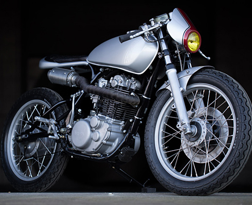 Yamaha SR500 «Молния»