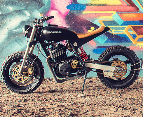Стрит-трекер Honda XR600R