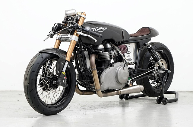 Triumph Thruxton Соляной Рекордсмен