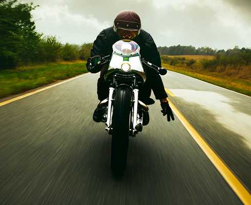 Кафе-рейсер Norton Commando 750